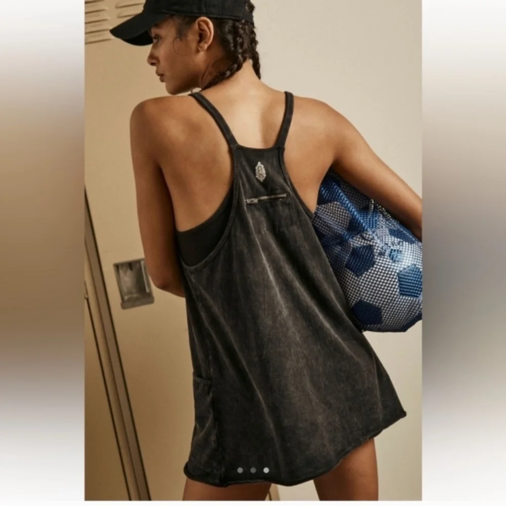 🔥 NWOT!! 🔥 Free People Hot Shot Mini Dress washed black Size S